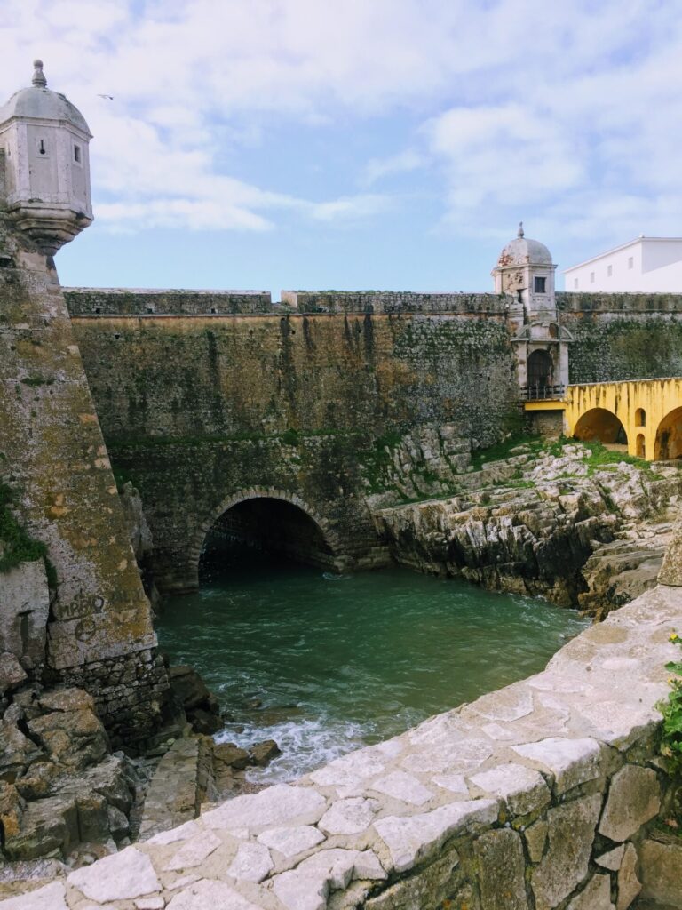 fortaleza de peniche portugal